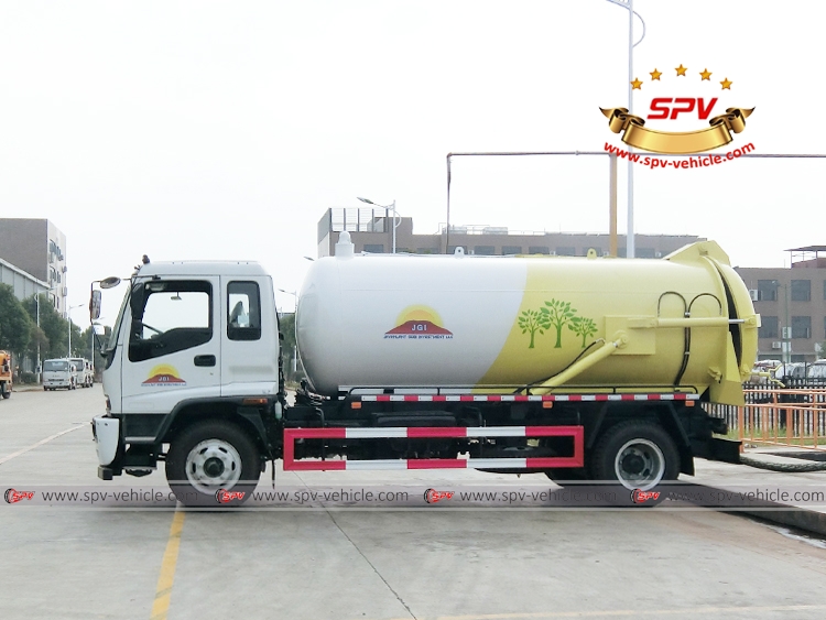 8,000 Litres Sewer Vacuum Truck ISUZU - LS 8,000 Litres Sewer Vacuum Truck ISUZU - LS